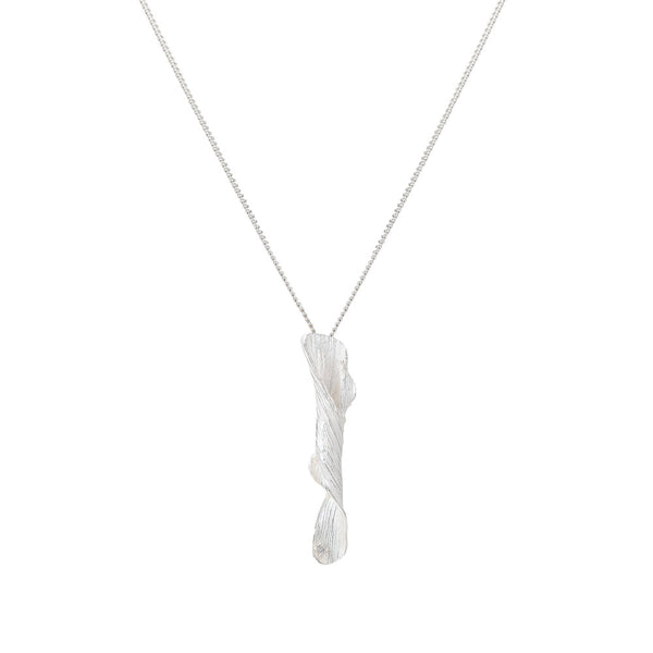 925 Sterling Silver necklace with a twisted pendant