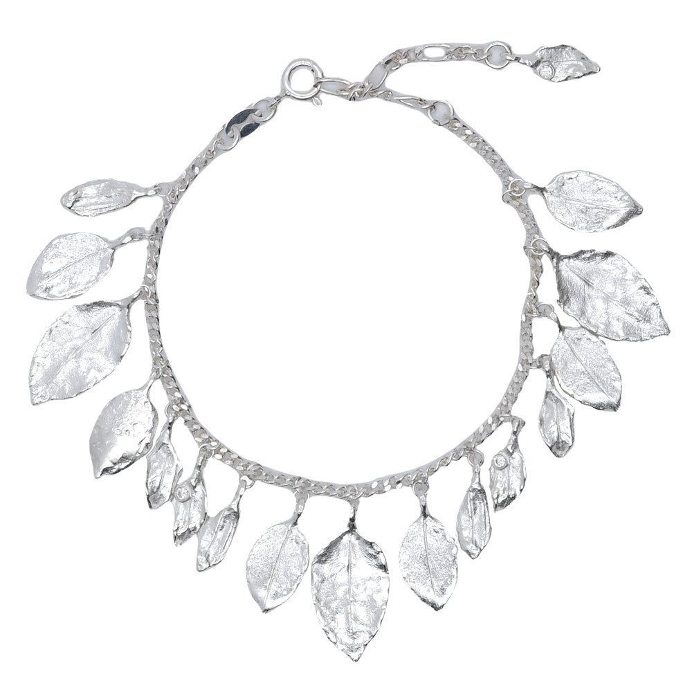 925 Sterling Silver bracelet with handcrafted leaf-shaped pendants