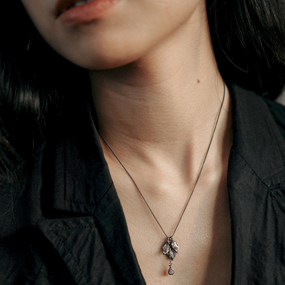 Oxidized Silver Clearleaf Necklace